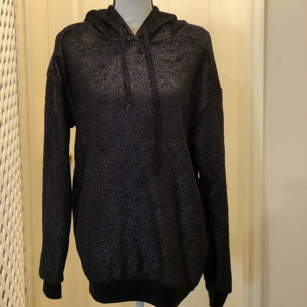LIKE NEW SOFT TEEN SWEATSHIRT L